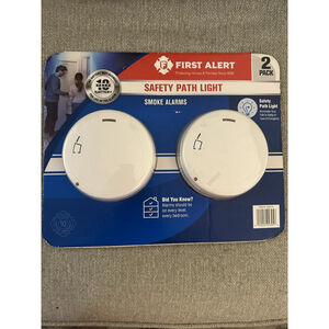 First Alert Smoke Alarms 2-Pack Safety Path Light – Brand New – 1483270